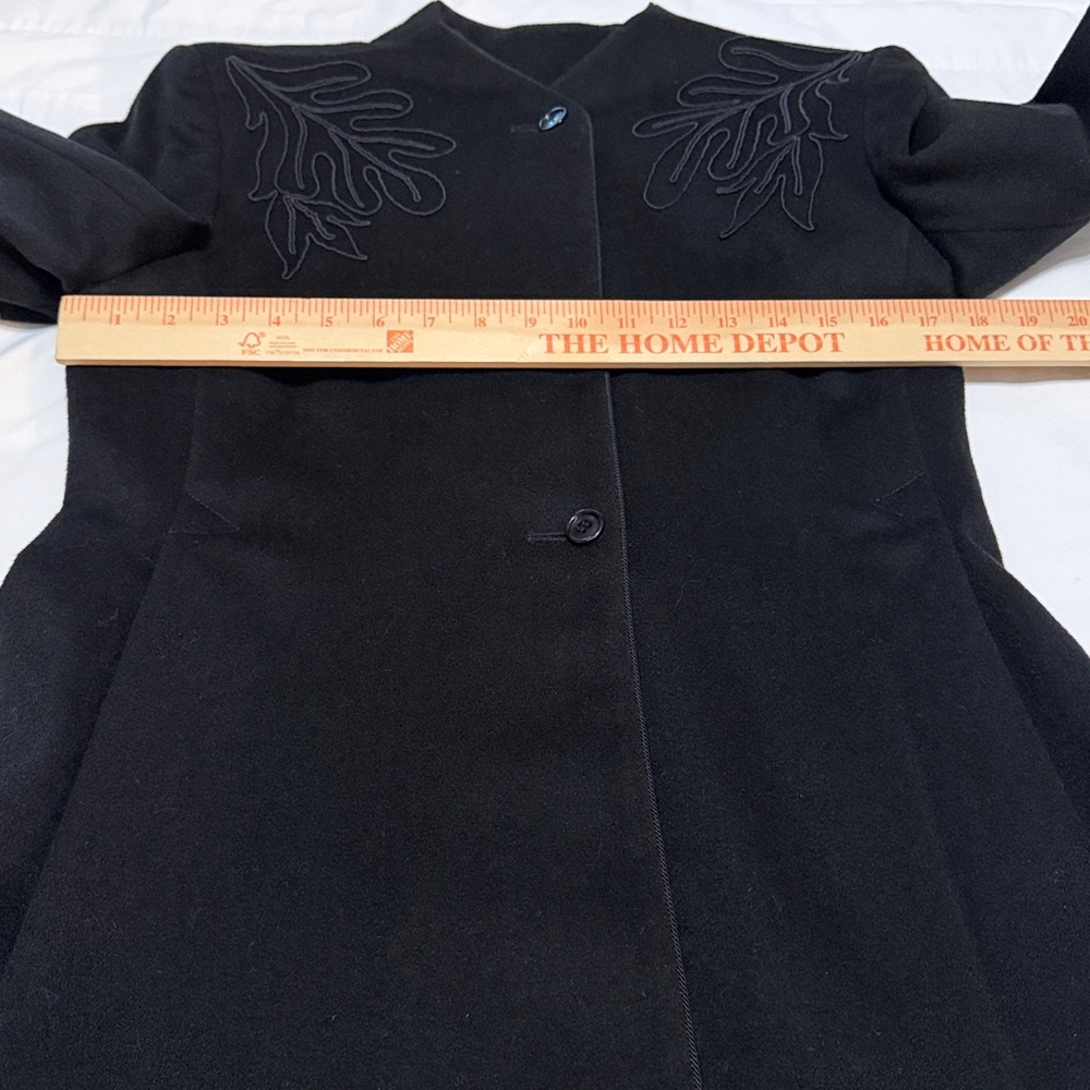Saks Fifth Avenue Black Midi Flare Wool Coat with Embroidery size 8 - Picture 6 of 15
